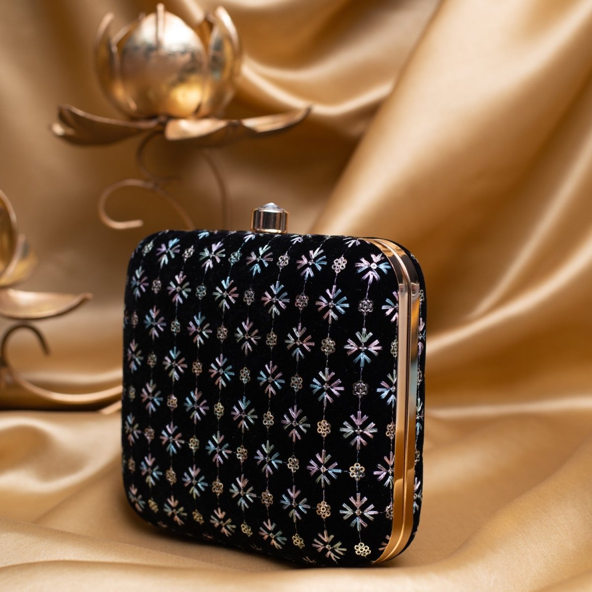 Artklim Black Based Multicolored Pattern Threadwork Embroidery Clutch