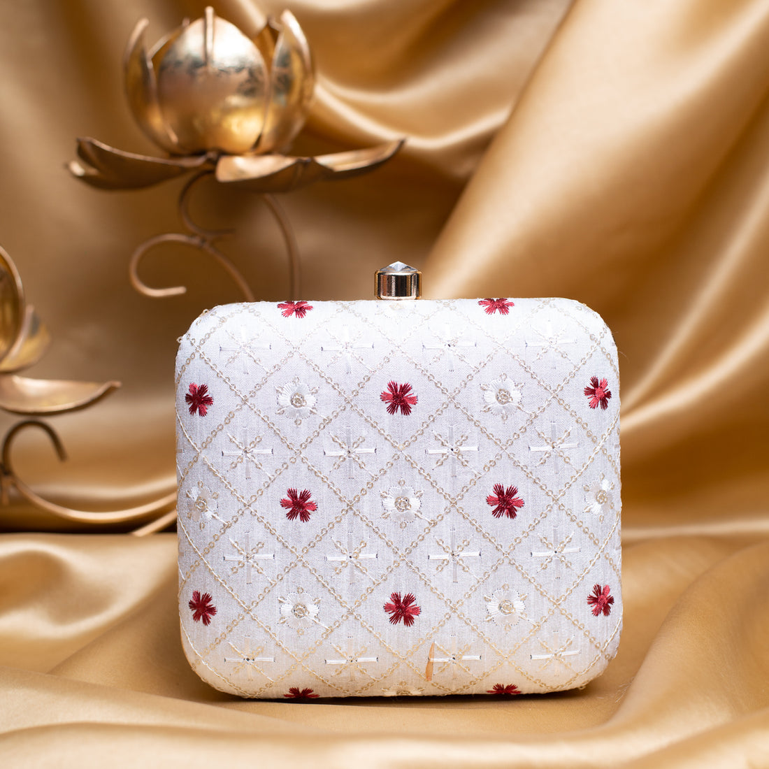 Artklim White Based Maroon Floral Embroidery Clutch