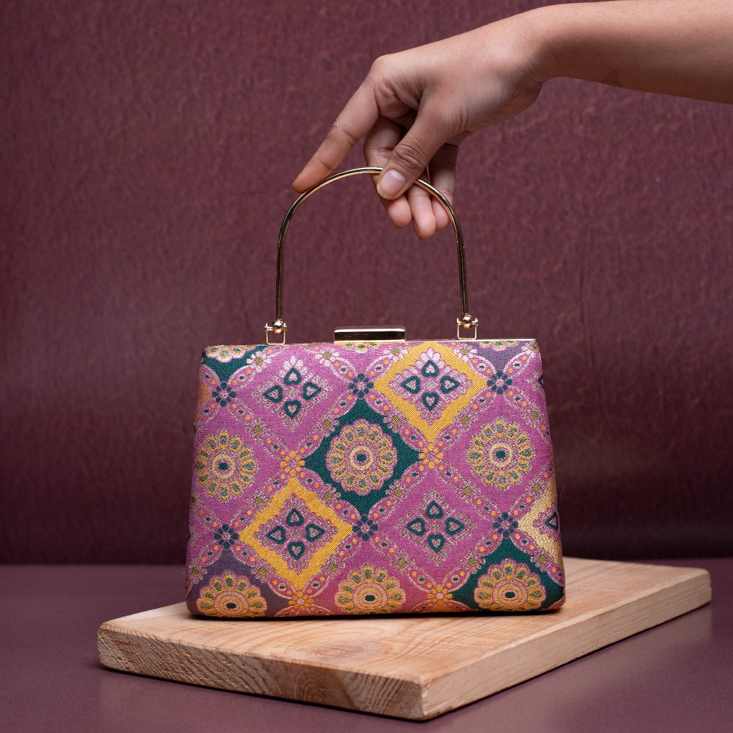 Artklim Pink Based Pattern Printed Silk Fabric Clutch