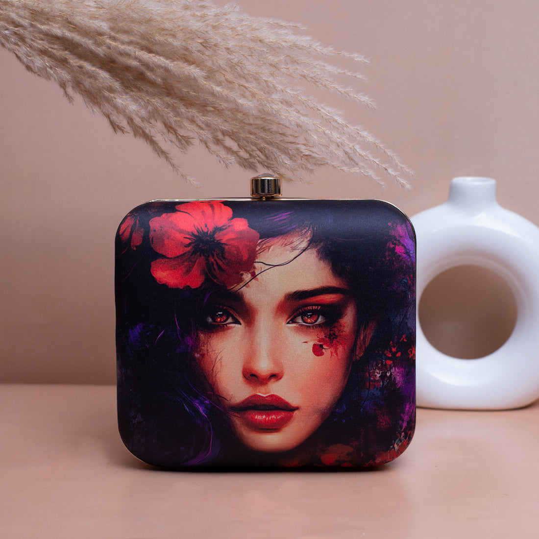 Artklim Black Based Portrait Printed Clutch