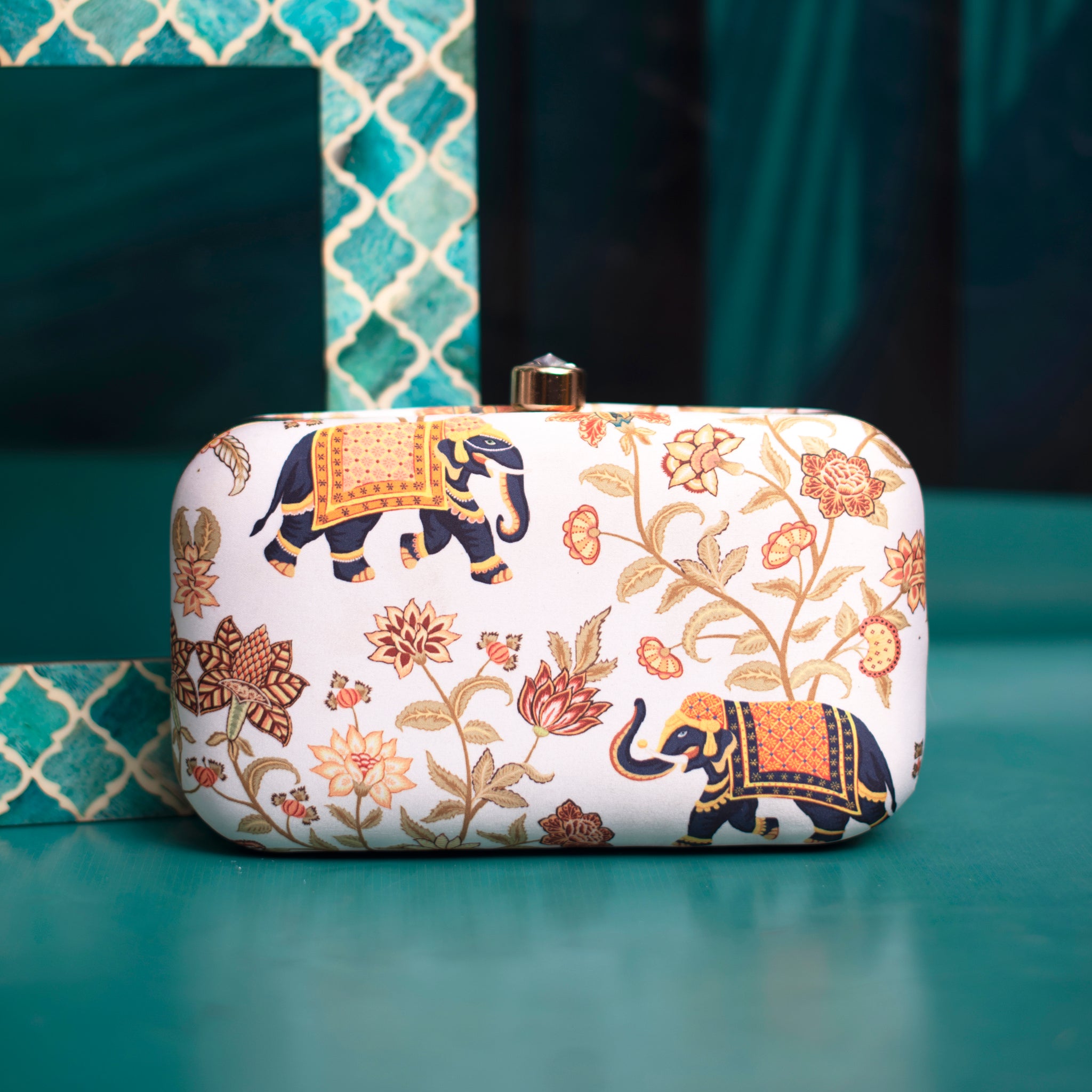 Artklim Elephant Printed Clutch