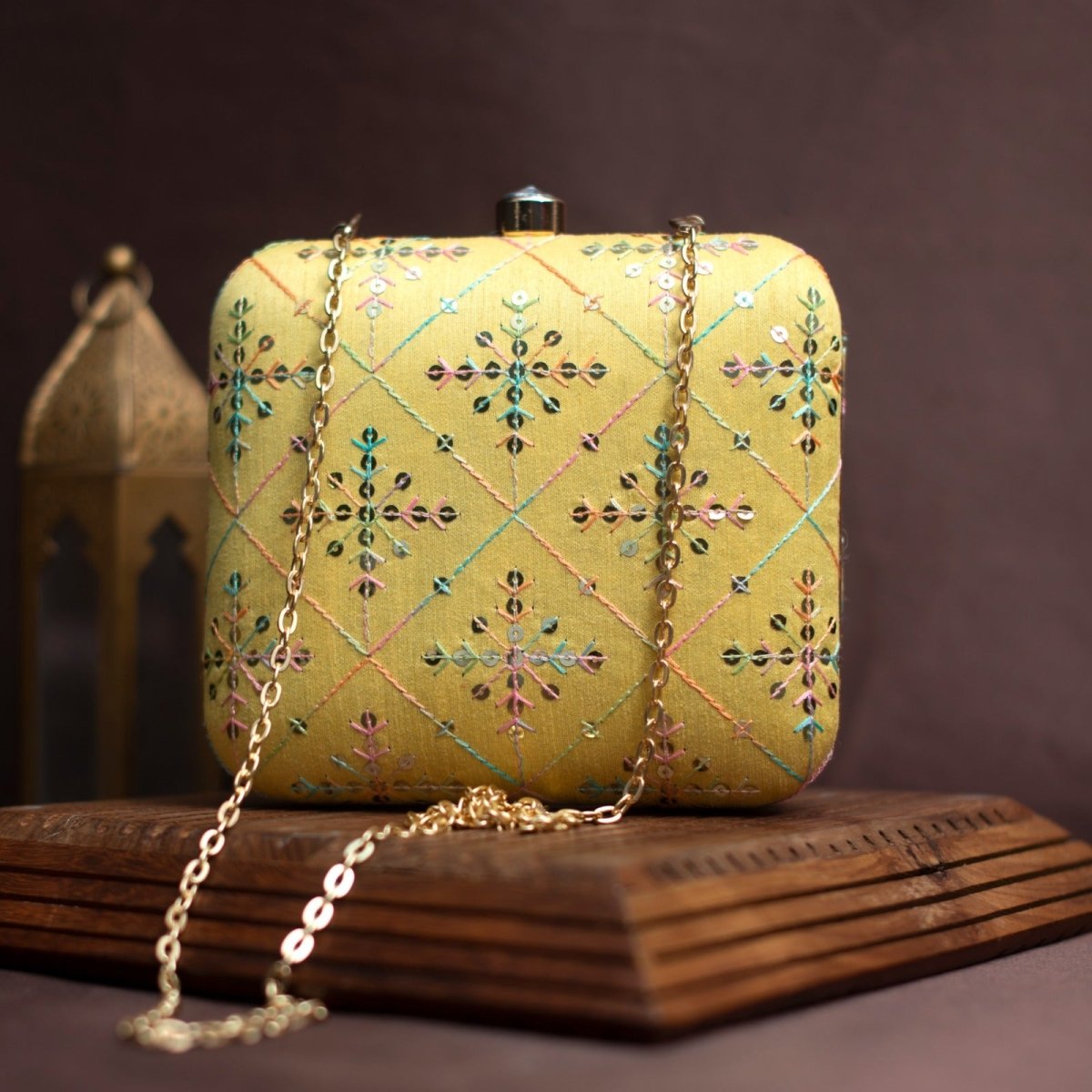 Artklim Yellow Sequins Embroidery Party Clutch