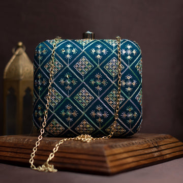 Artklim Blue Embroidery Party Clutch