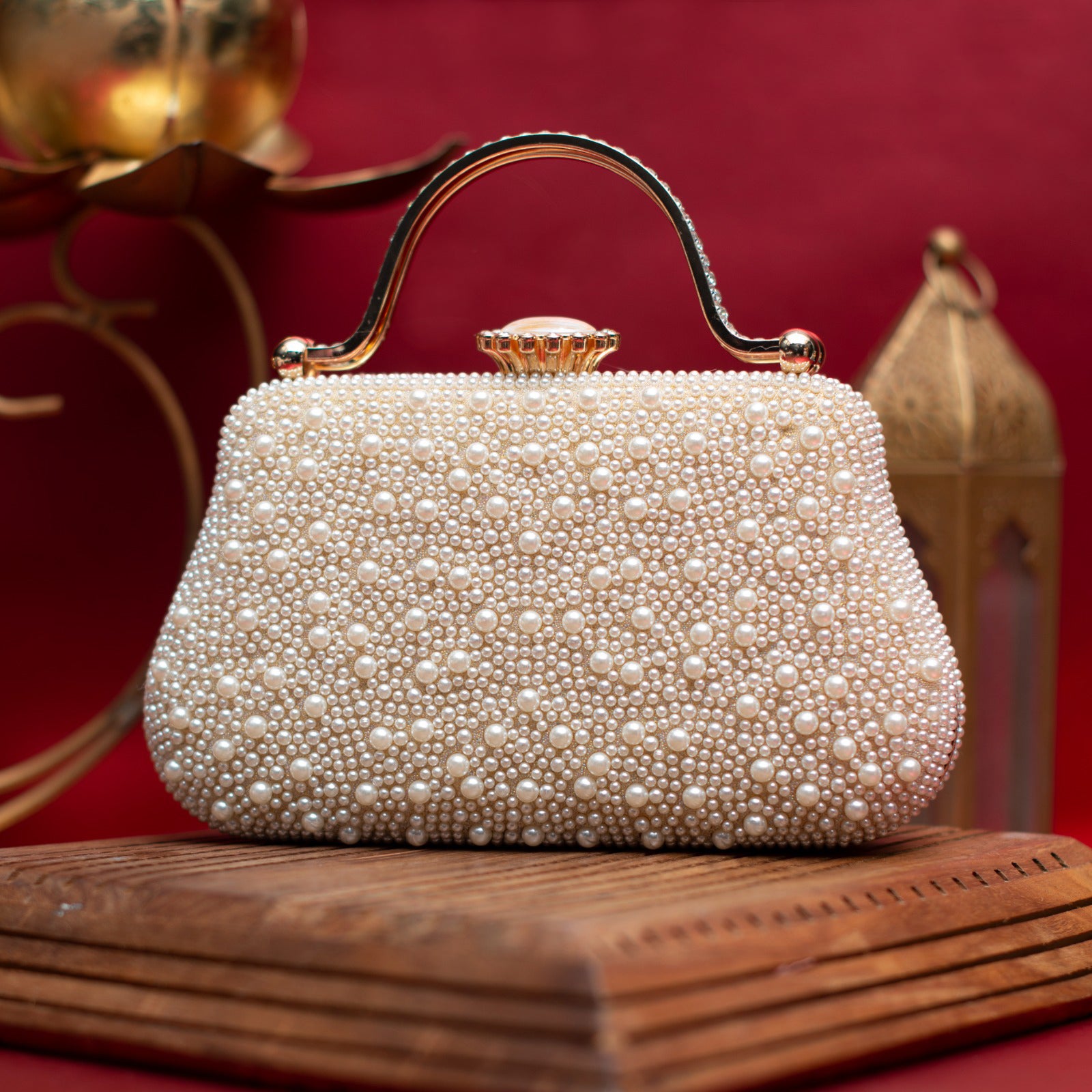 White Pearl Beaded Party Clutch