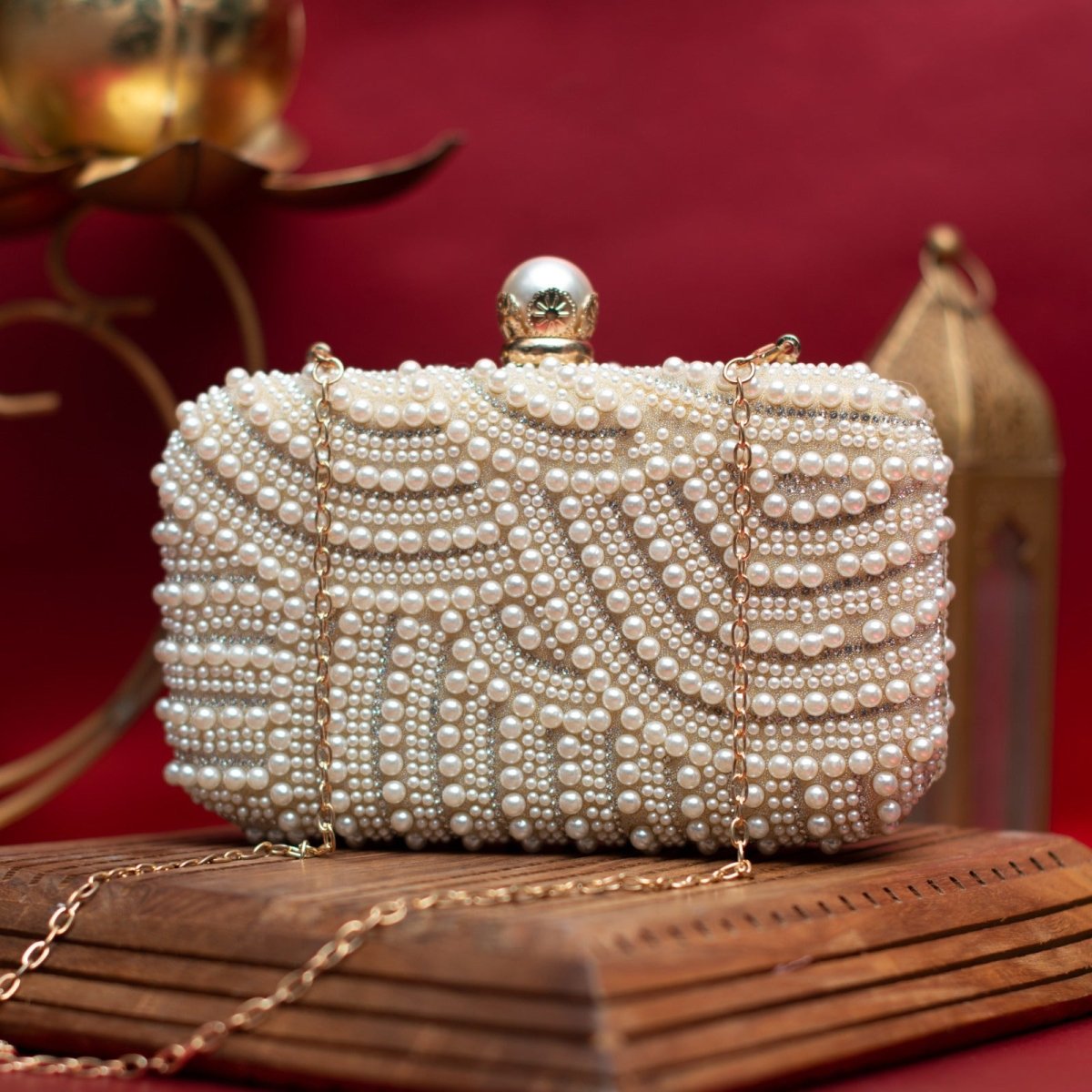 White Pearl Beaded Evening Clutch