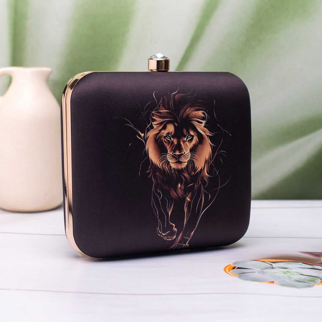 Artklim Majestic Lion Royale Printed Clutch