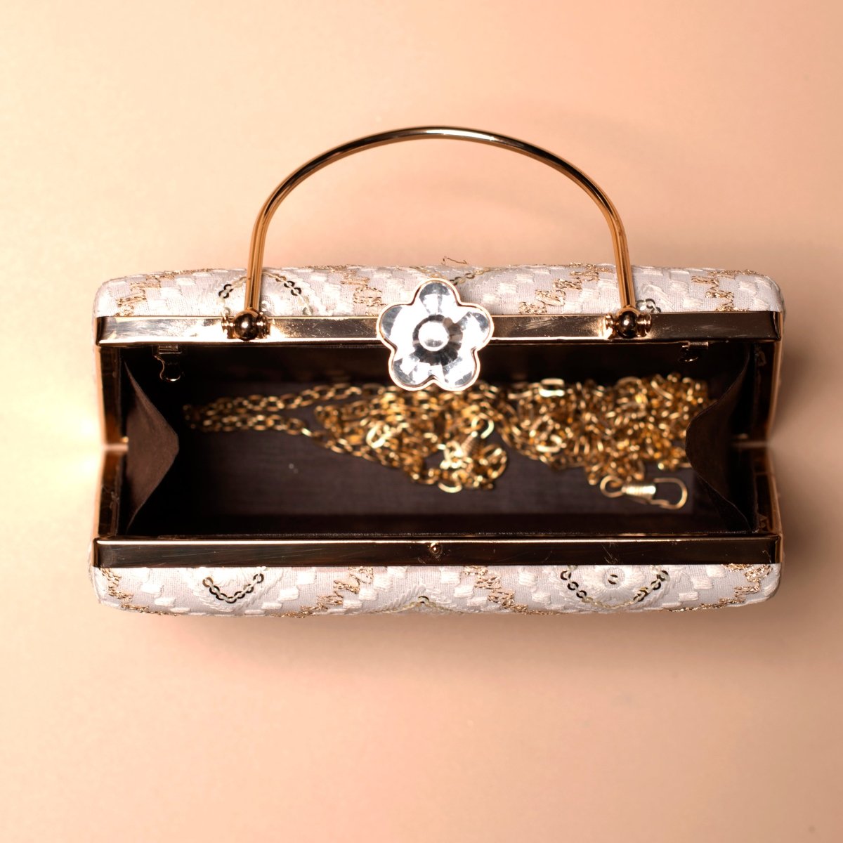 Artklim White Base Threadwork Embroidery Clutch