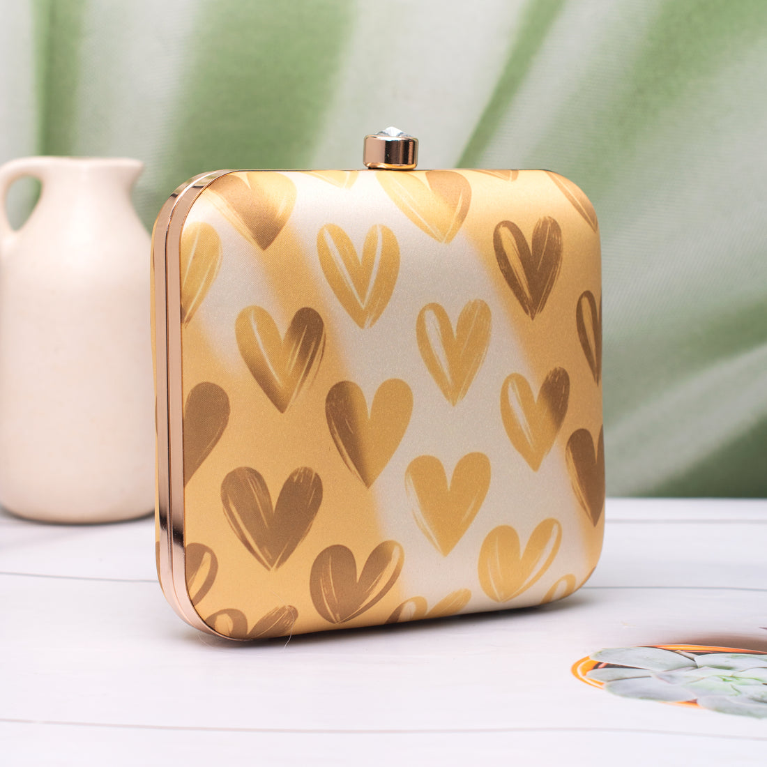 Artklim Golden Heart Printed Clutch