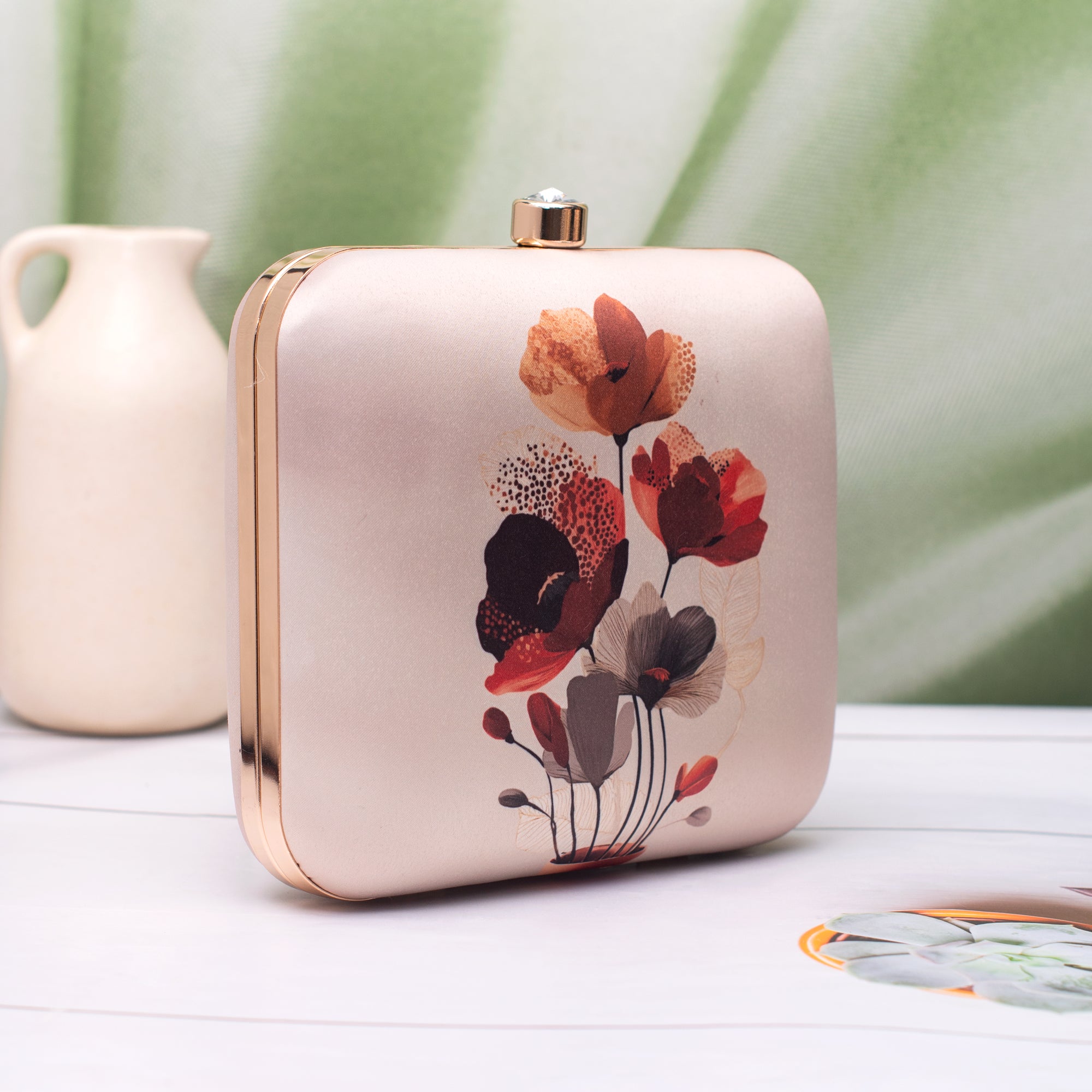 Artklim Abstract Red–Brown Floral Portrait Clutch