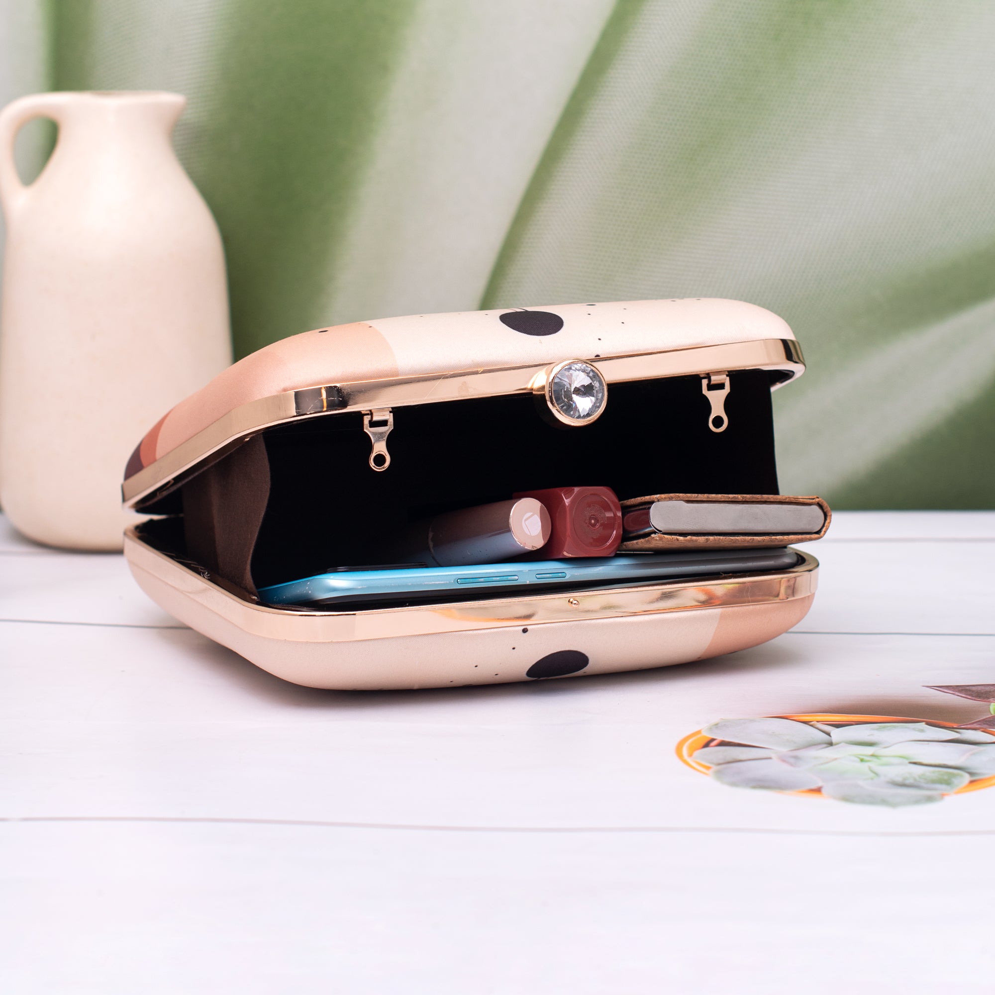 Artklim Minimal Floral Abstract Printed Clutch