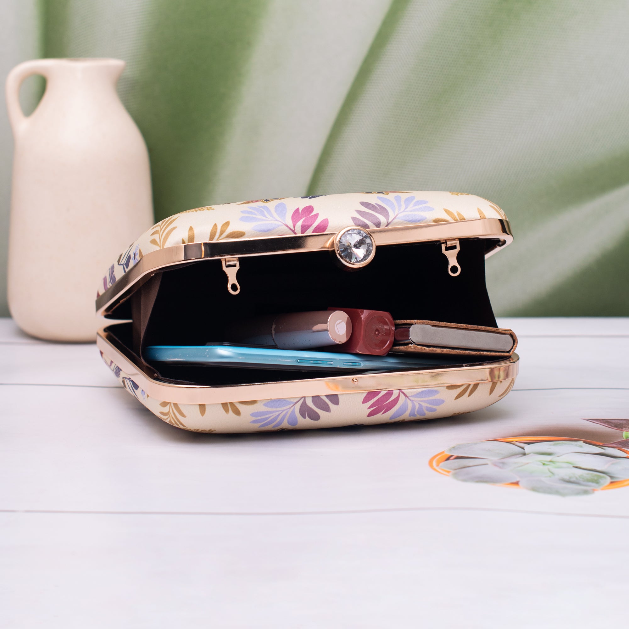 Artklim Floral Majesty Box Printed Clutch