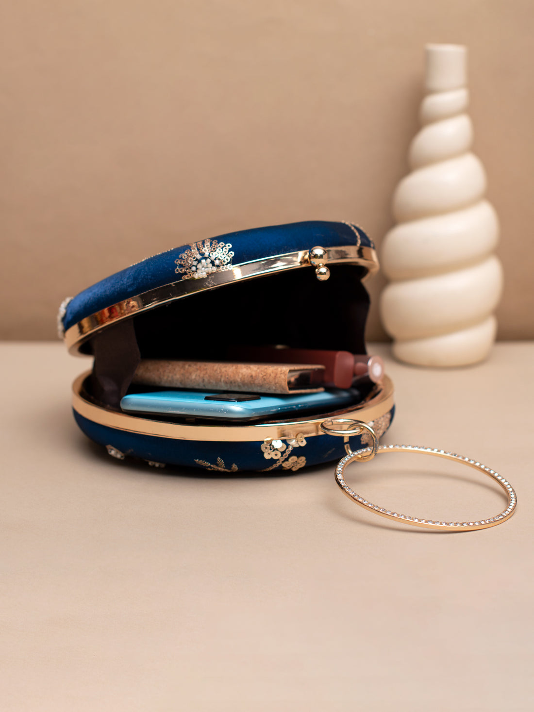 Artklim Midnight Bloom Clutch