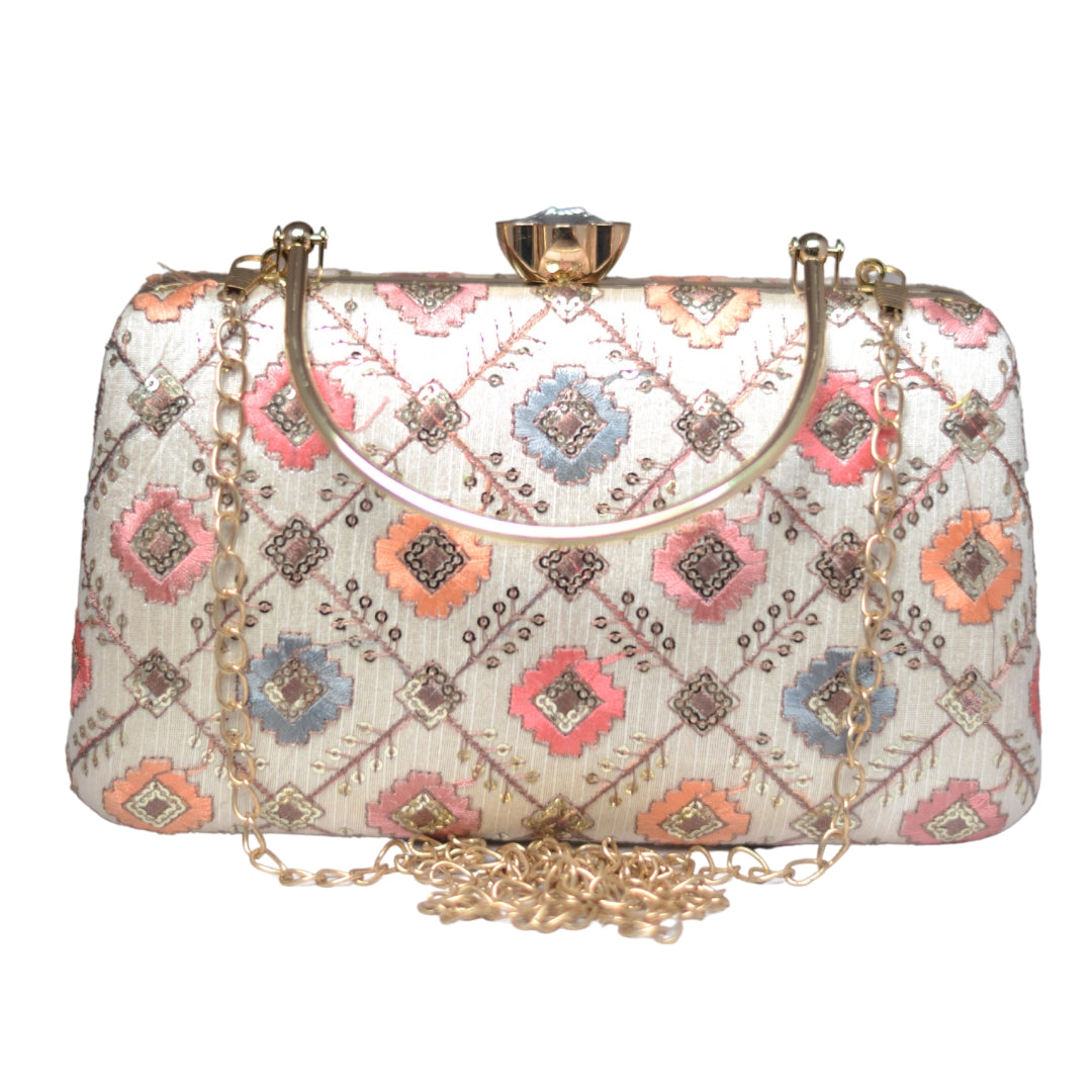 Artklim White Embroidered Party Clutch
