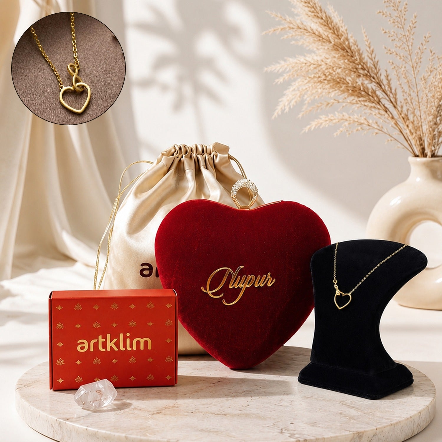 Artklim Heart Pendant Set: Personalized Velvet Clutch & Premium Pendant Necklace