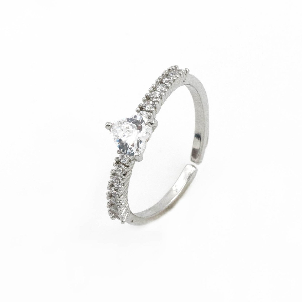 Artklim Silver Plated Solitaire Adjustable Ring