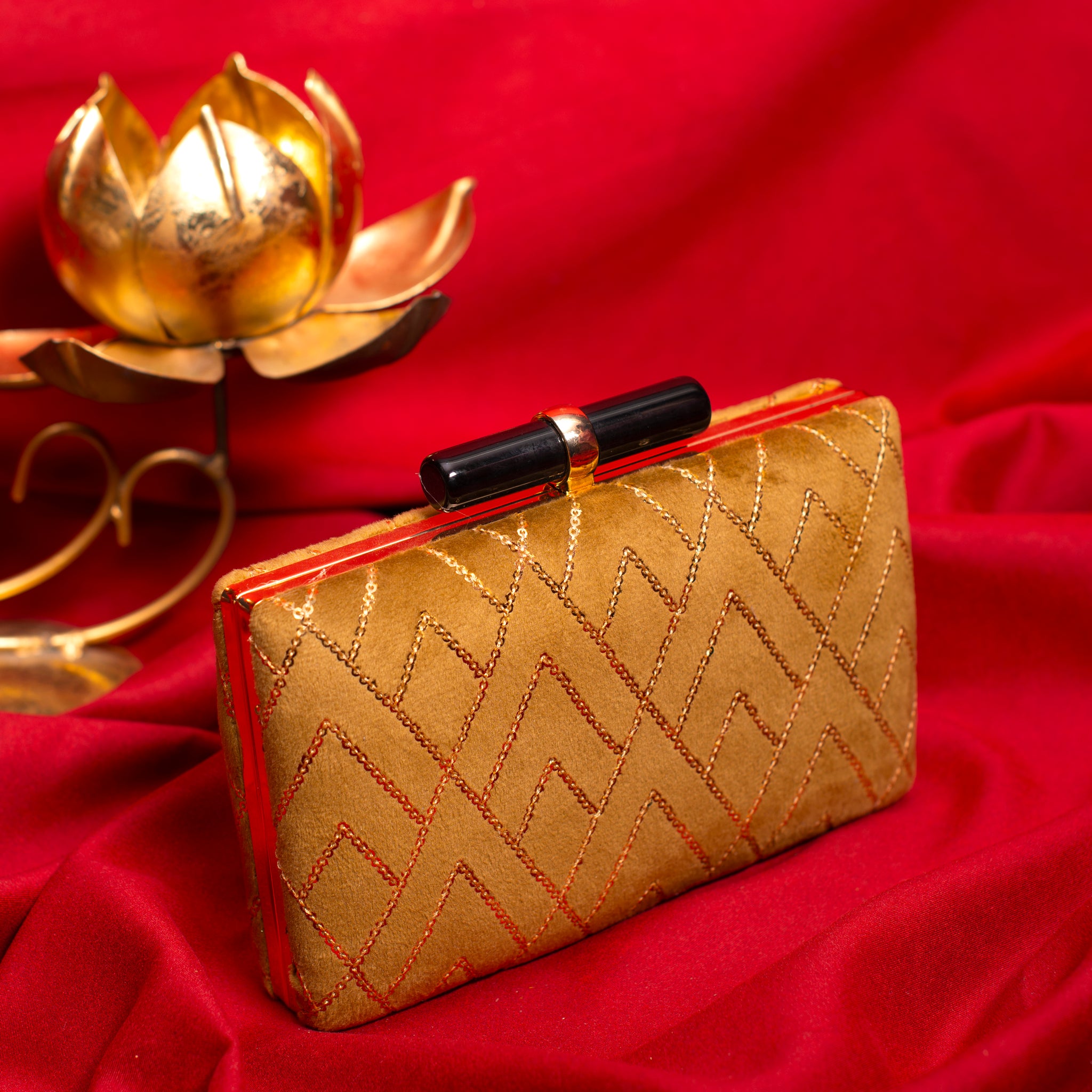 Golden Checks Pattern Sequins Embroidery Clutch