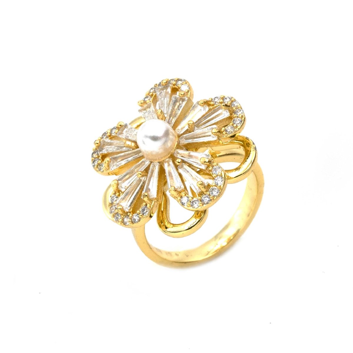 Artklim Gold Plated Rotating Clover Flower Adjustable Ring