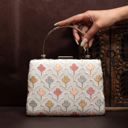 White Floral Embroidery Clutch