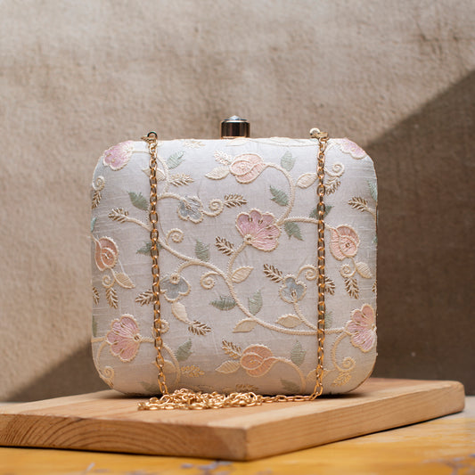 White Floral Embroidery Party Clutch