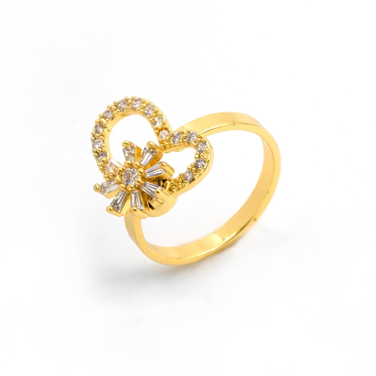 Artklim Gold Plated Heart And Flower Designer Adjustable Ring
