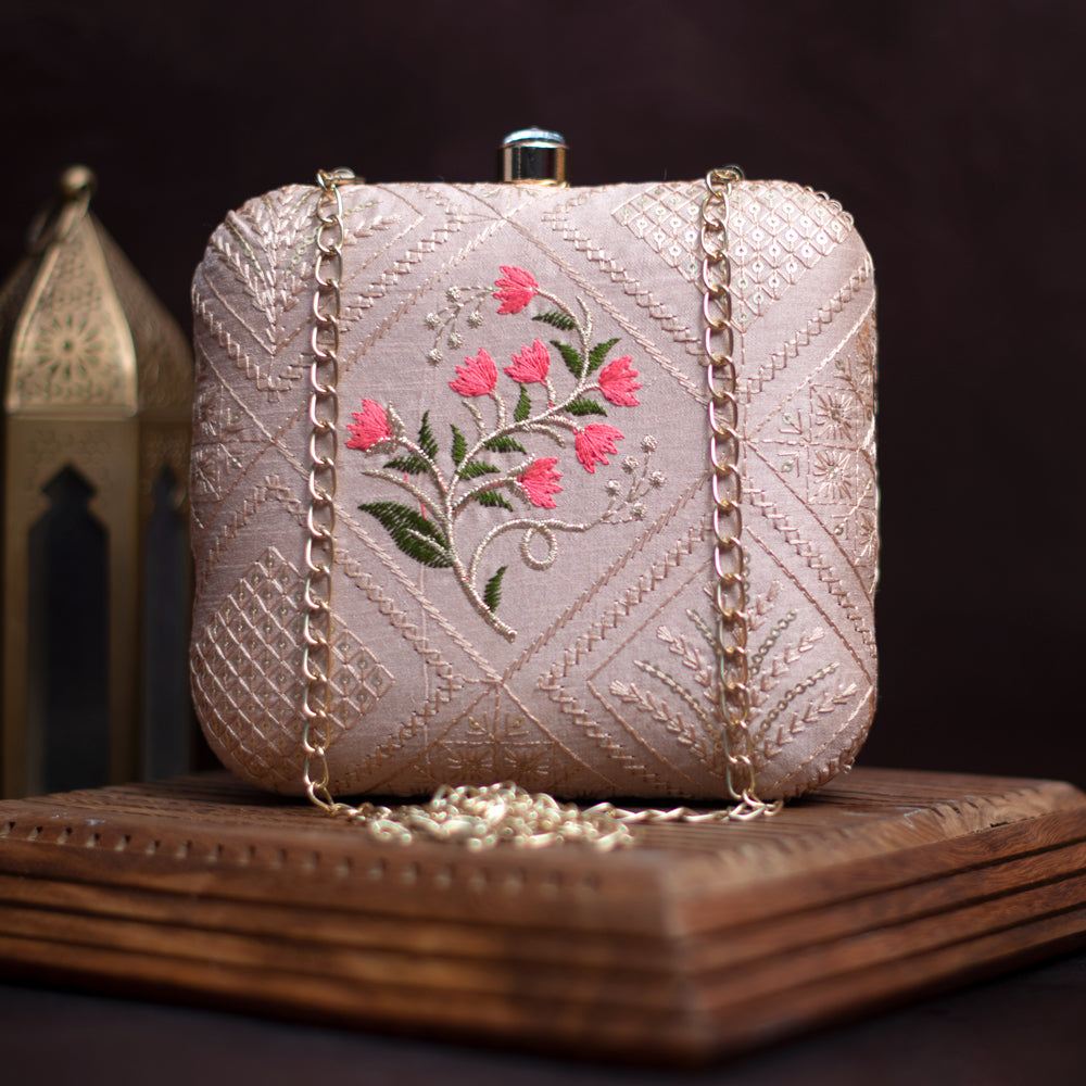 Artklim Pink Floral Embroidery Clutch