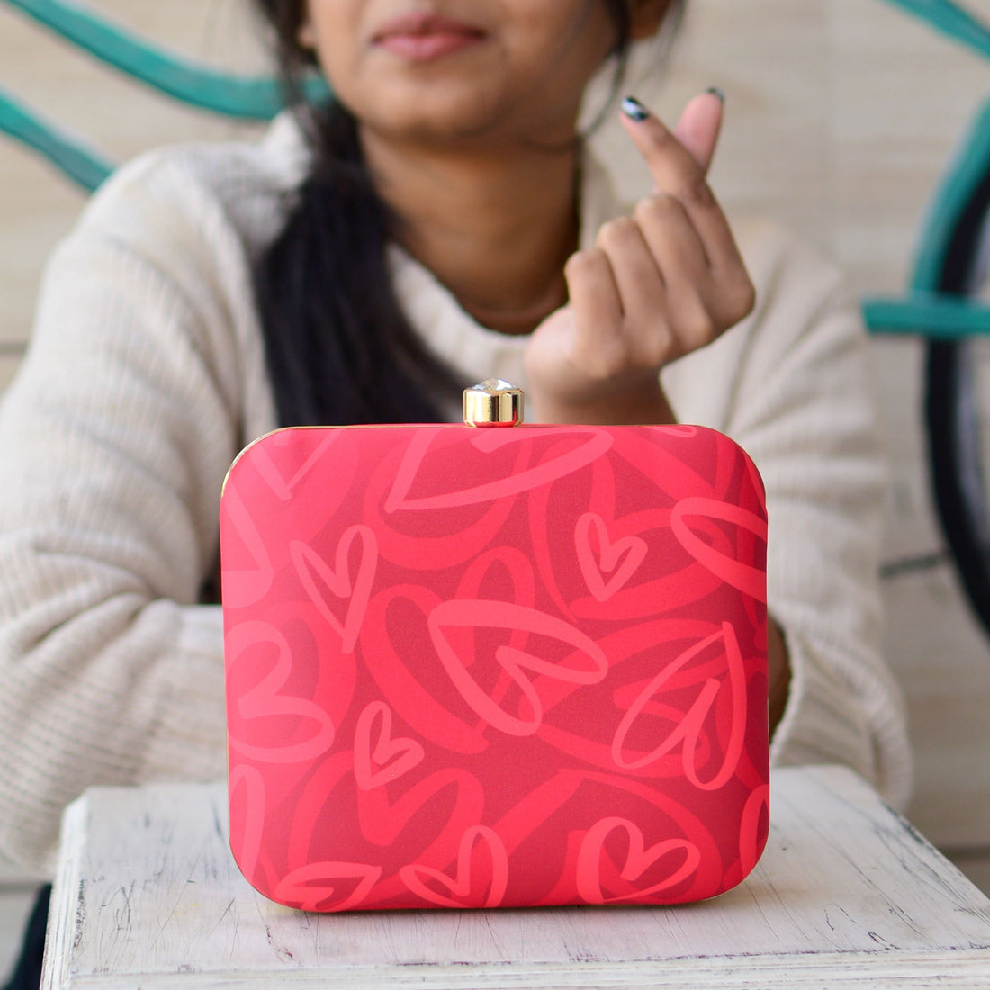 Artklim Red Hearts Valentine Clutch