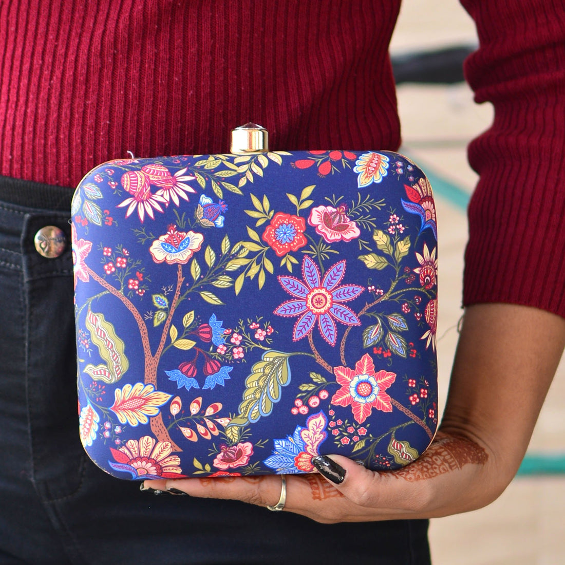 Artklim Blue Floral Printed Clutch