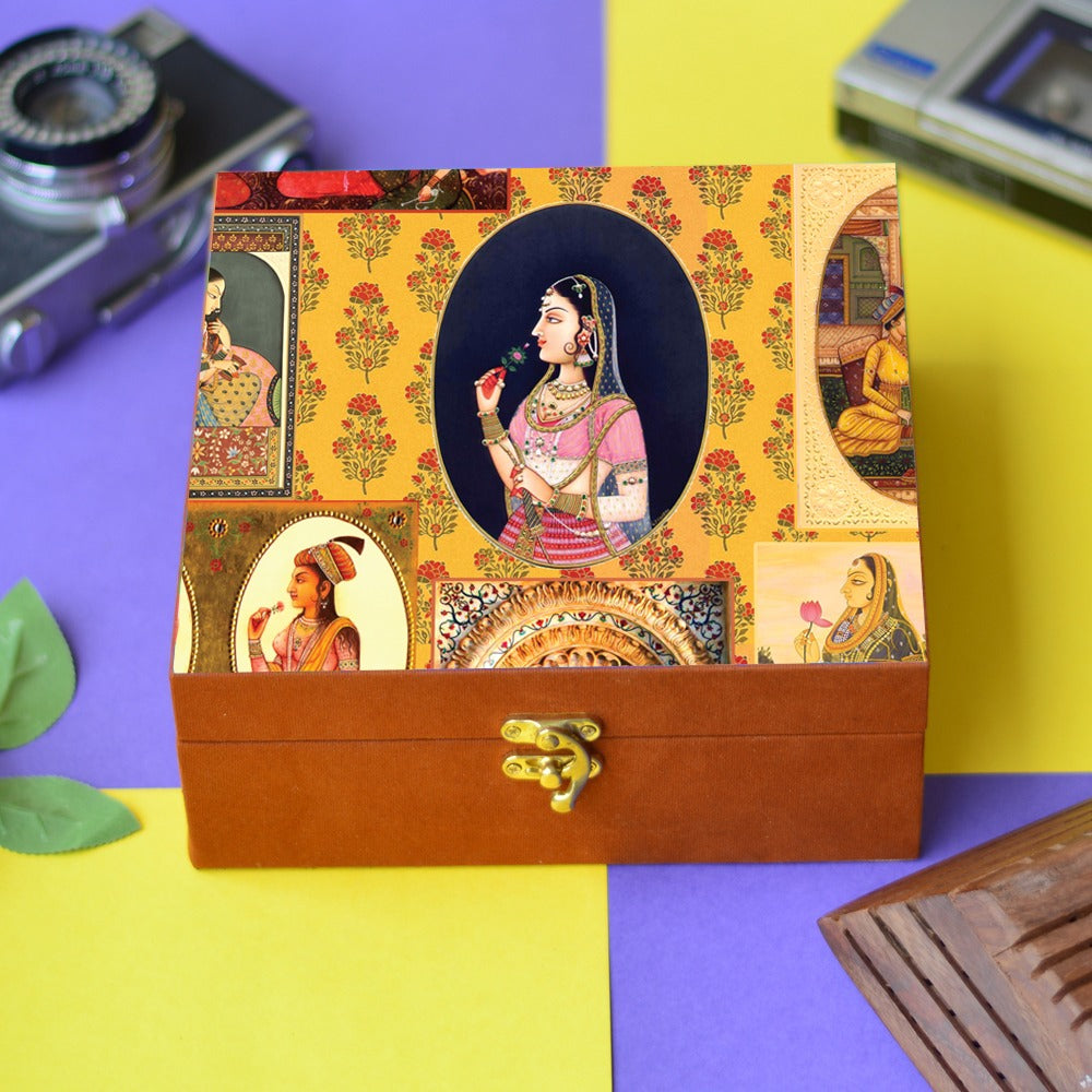 Ancient Mughal Printed Hamper Box