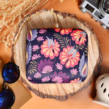 Botanic Printed Clutch