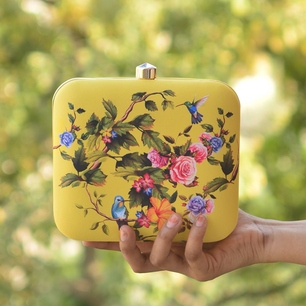 Mother Daughter Twinning Printed Clutch