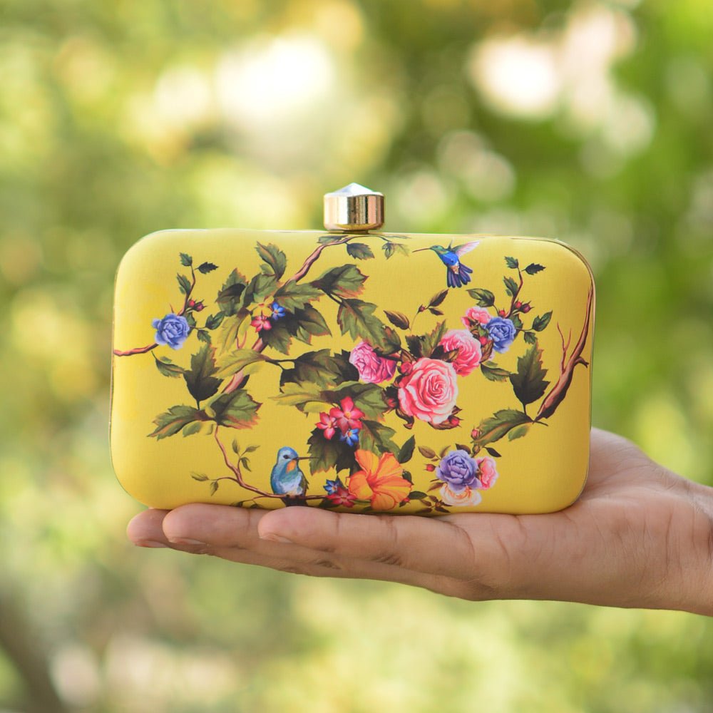 Mother Daughter Twinning Printed Clutch