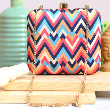 Artklim Zig Zag Printed Clutch